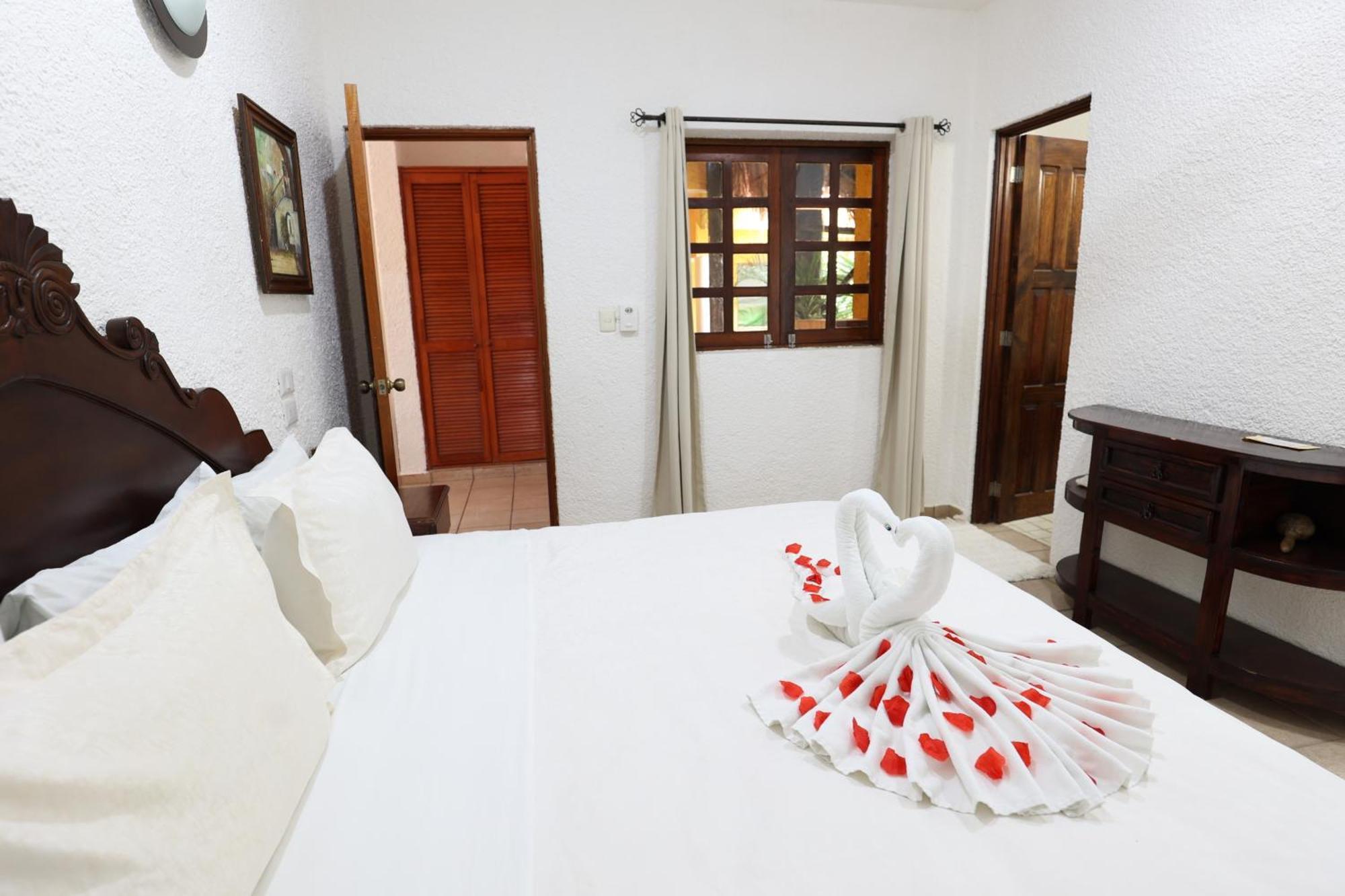 Hotel Bosque Caribe, 5Th Av. Zone Playa del Carmen Exterior foto